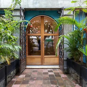 Aparthotel Soy Local Primavera, Medellín